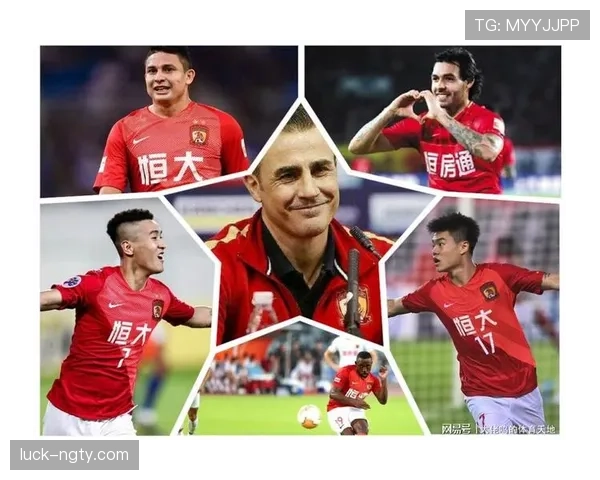 韦世豪球场像小钢炮，朋友圈生活照像贵族日常，这反差看着就带感